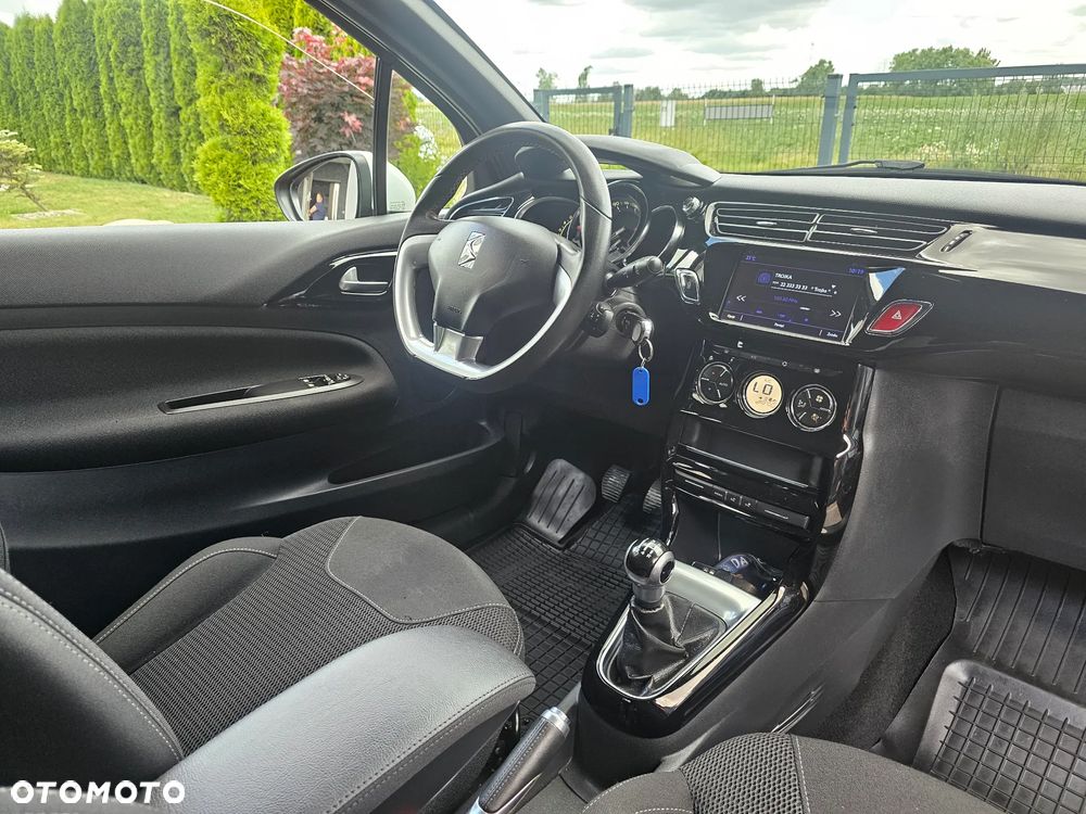 Citroën DS3 PureTech 82 CONNECTED CHIC - 8