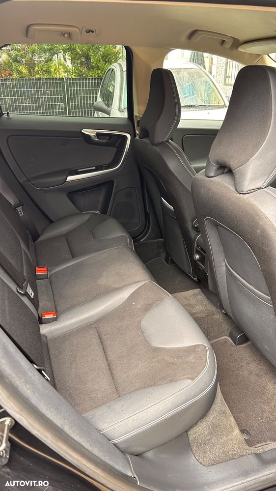 Volvo XC 60 D3 Aut. Summum - 5