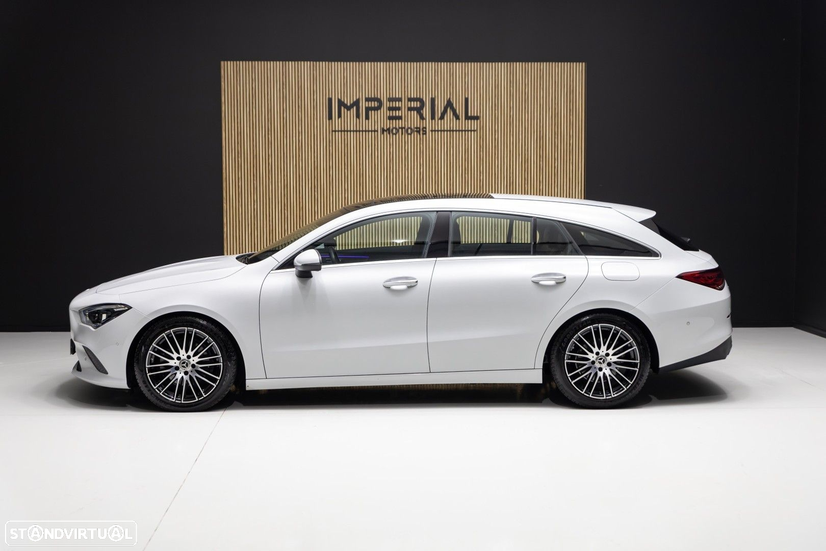 Mercedes-Benz CLA 180 d Shooting Brake 7G-DCT Progressive - 2