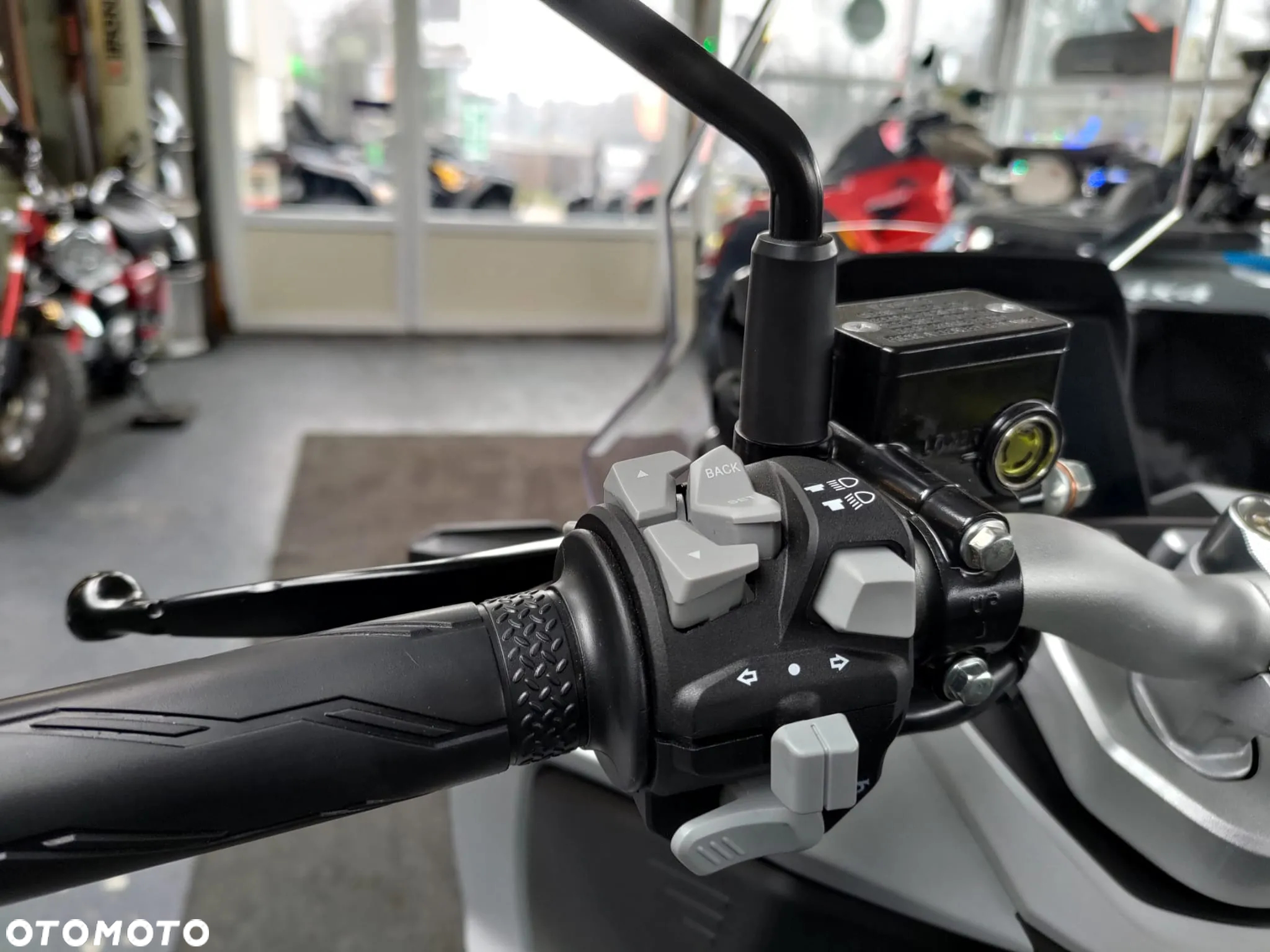 Linhai Scooter - 21