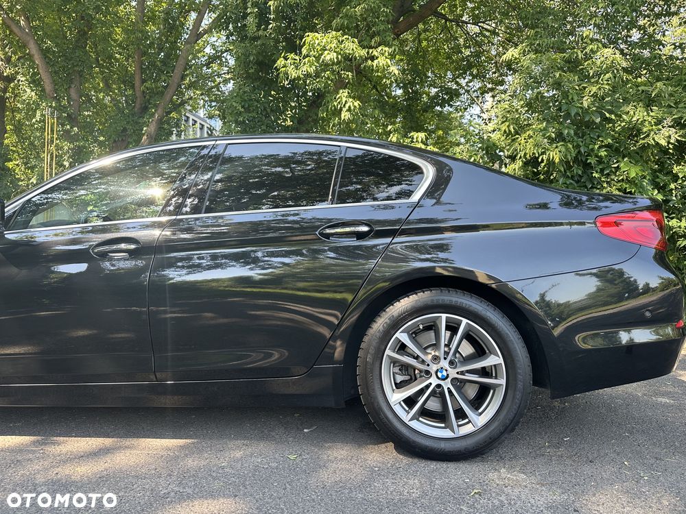 BMW Seria 5 - 28