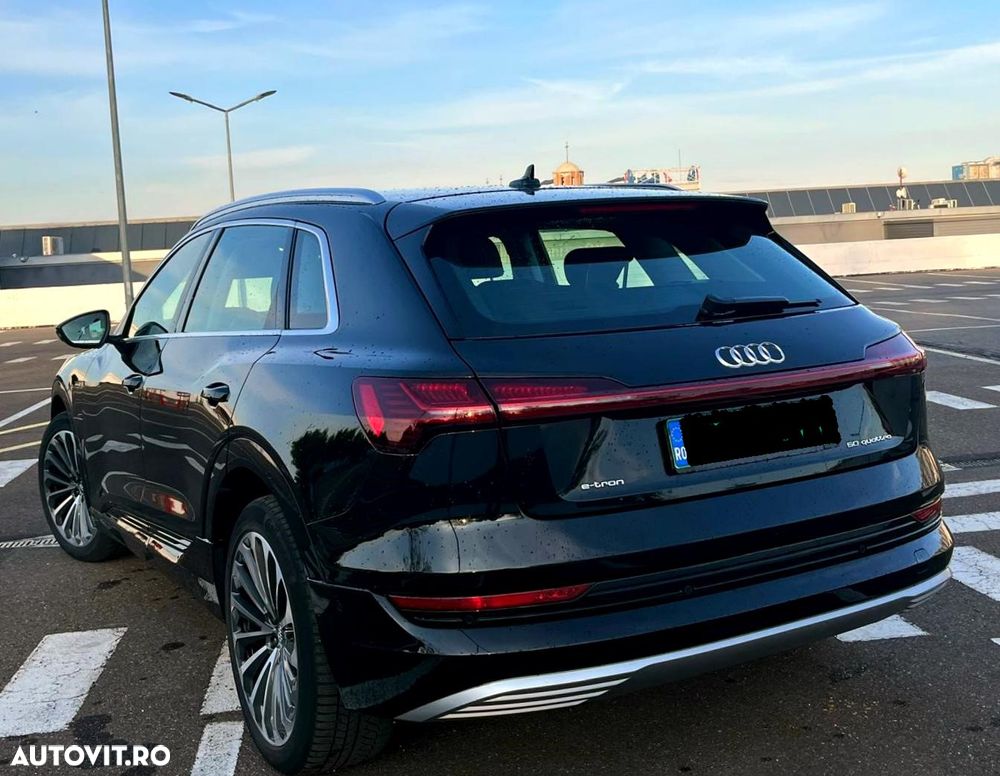 Audi e-tron 50 quattro - 4