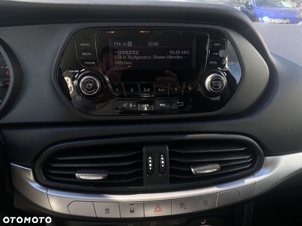 Fiat Tipo 1.4 T-Jet 16v Lounge EU6 - 16