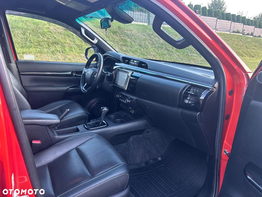 Toyota Hilux 2.4 D-4D Double Cab Dakar 4x4 - 20