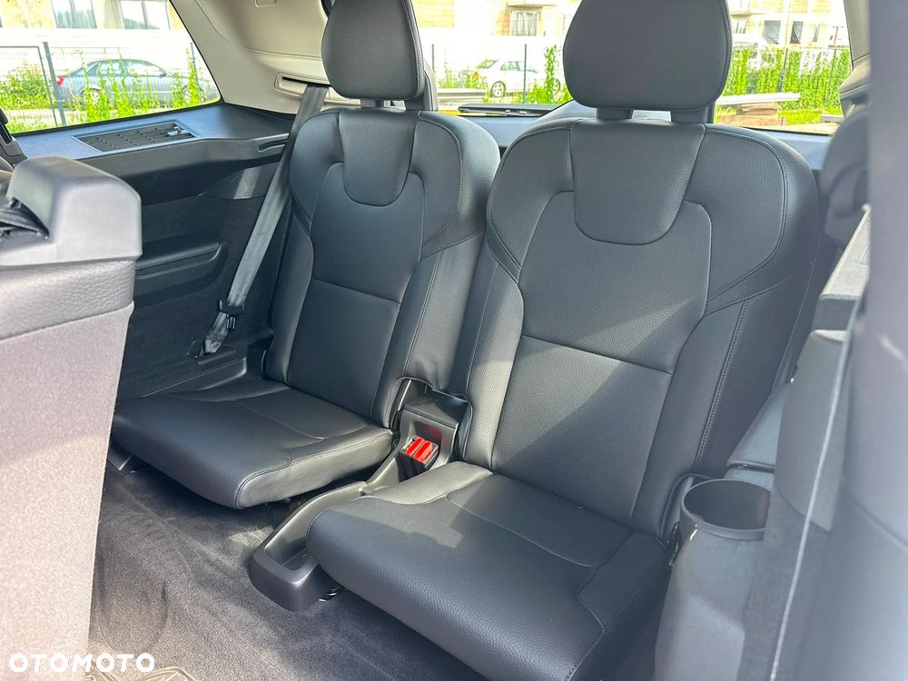 Volvo XC 90 - 19