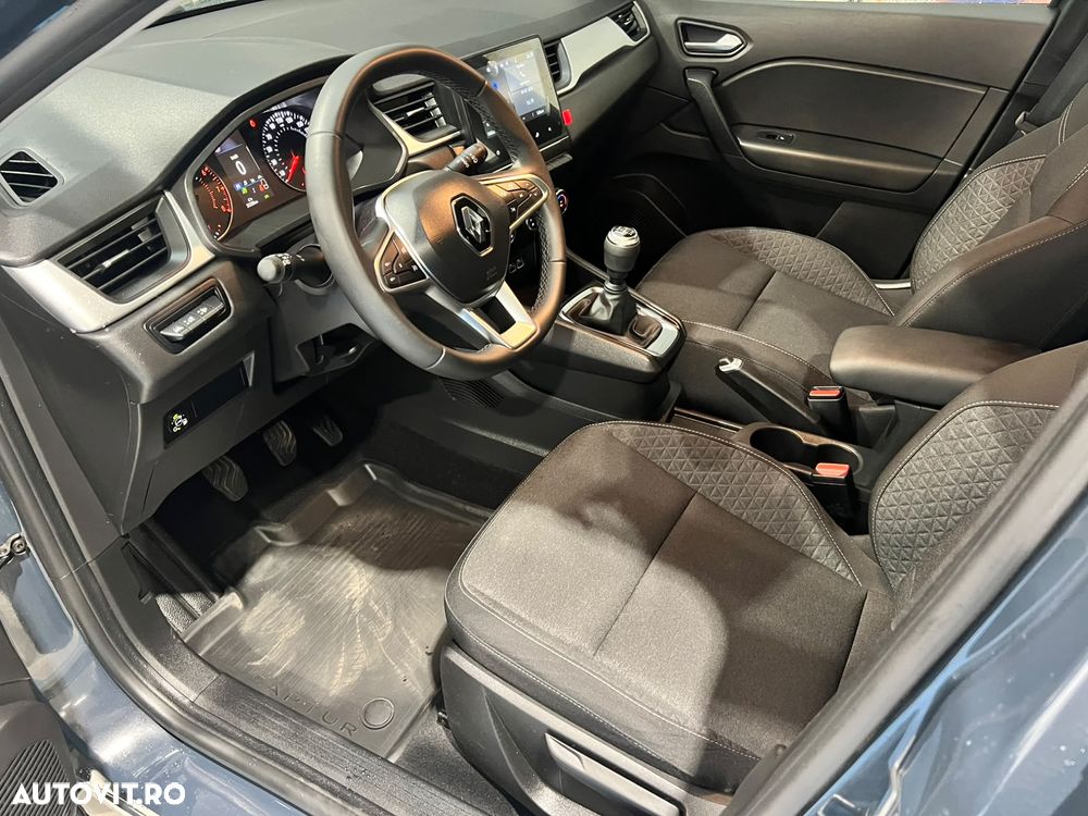 RENAULT Captur 2023 — imagine 7