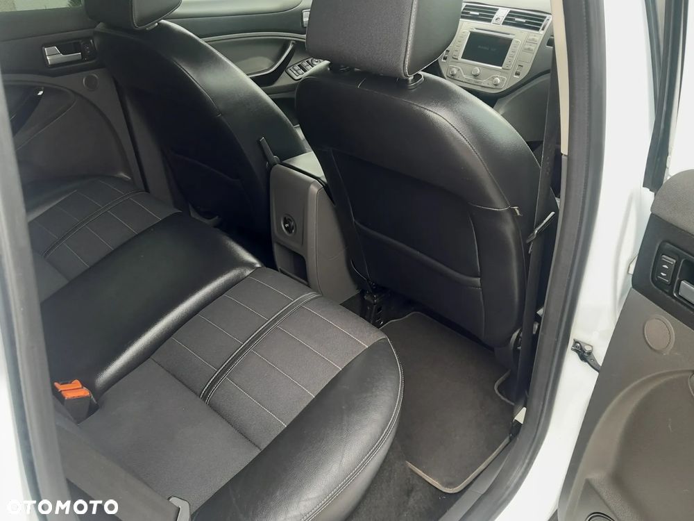 Ford Kuga 2.0 TDCi 4WD Titanium - 16