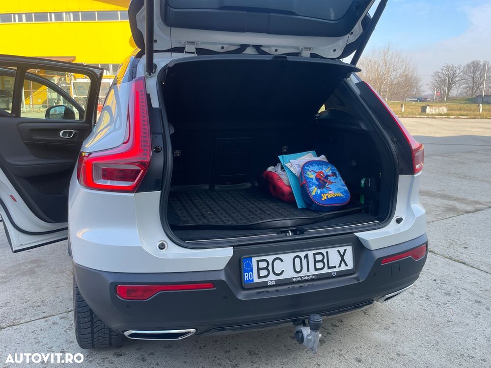 Volvo XC 40 D3 R-Design - 12