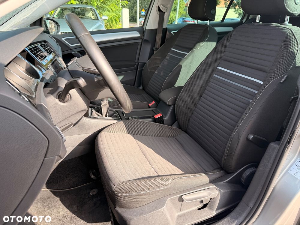 Volkswagen Golf 1.4 TSI BlueMotion Technology Cup - 18