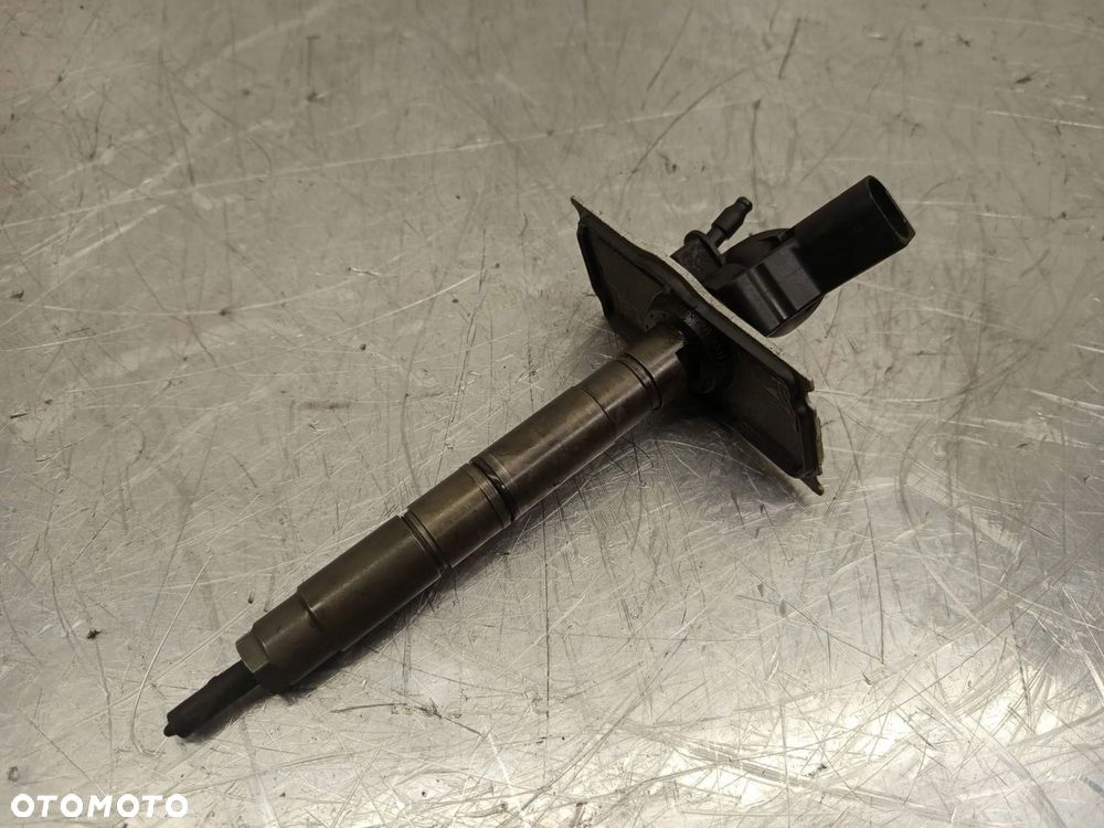 Wtryskiwacz Wtrysk Audi Q7 A6 C6 VW Touareg 3.0 TDI 059130277AH - 2