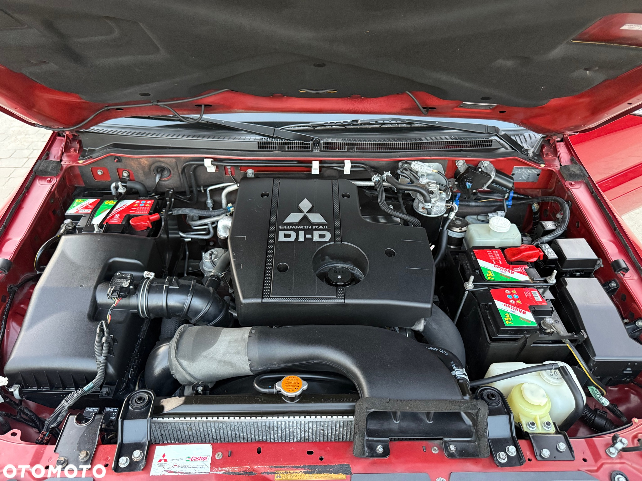 Mitsubishi Pajero 3.2 DID Intense + - 33