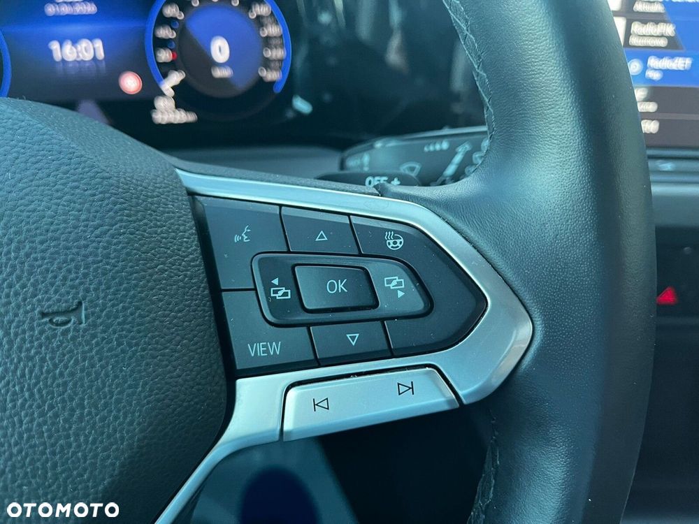 Volkswagen Golf 2.0 TSI Style DSG - 18