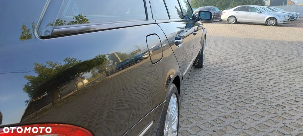 Mercedes-Benz Klasa E - 22