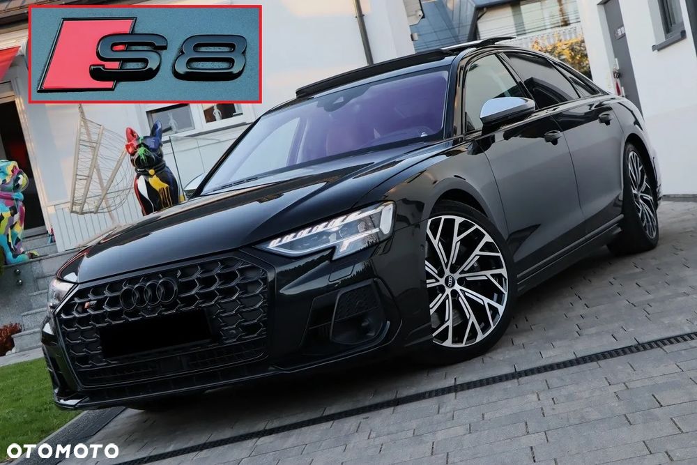 Audi S8 - 1