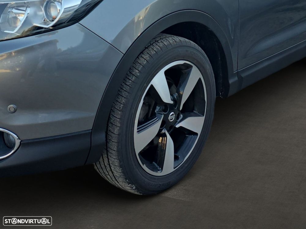 Nissan Qashqai 1.5 dCi N-Connecta - 6