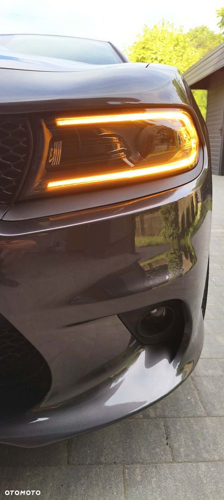 Dodge Charger - 7