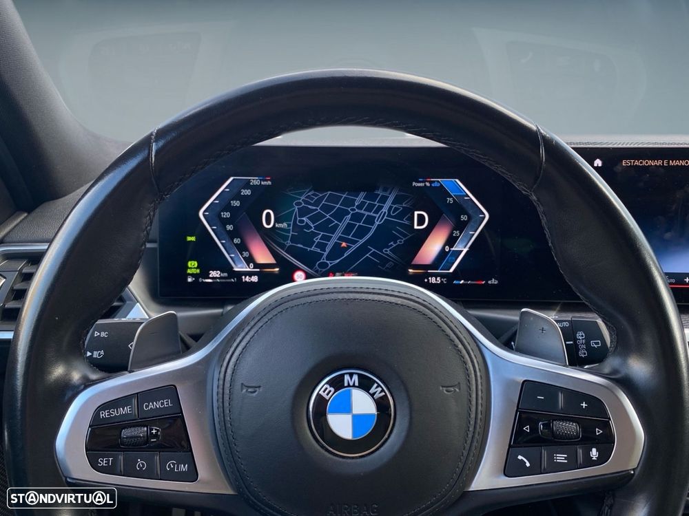 BMW 320 d Touring Pack Desportivo M Auto - 6