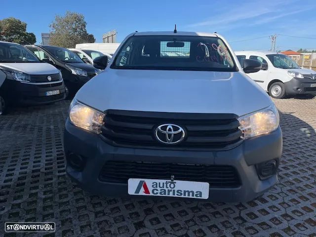 Toyota HILUX Club 150cv  3 Lug. - 2