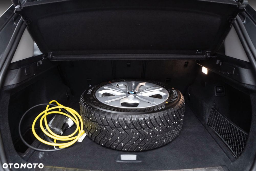 BMW X1 xDrive25e Sport Line - 15