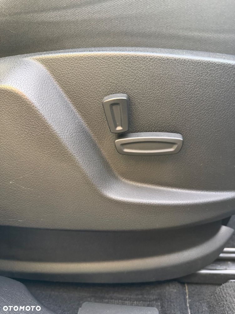 Ford Galaxy 2.0 TDCi Titanium - 34