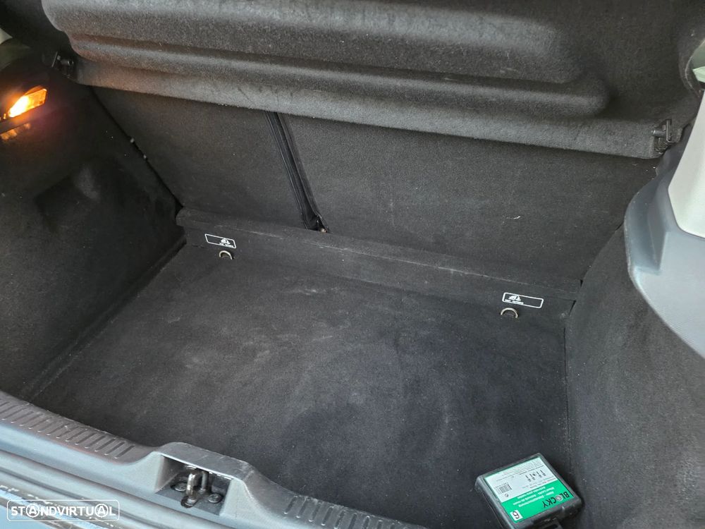 Renault Clio 1.5 dCi Dynamique S - 14