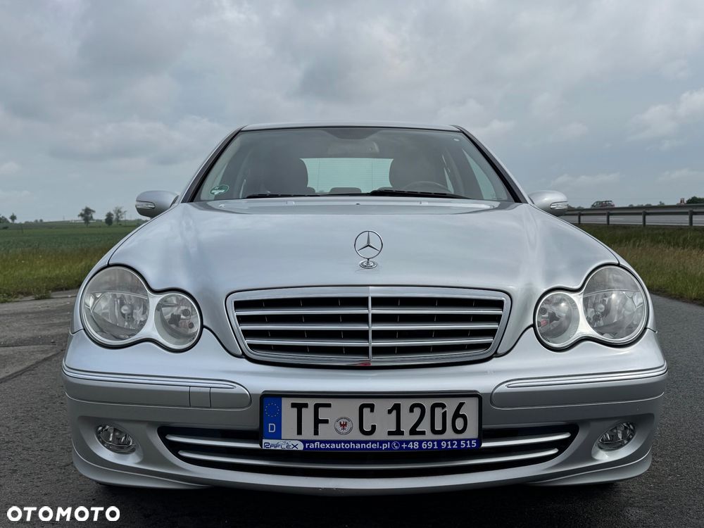 Mercedes-Benz Klasa C 200 Kompressor Automatik Elegance - 11