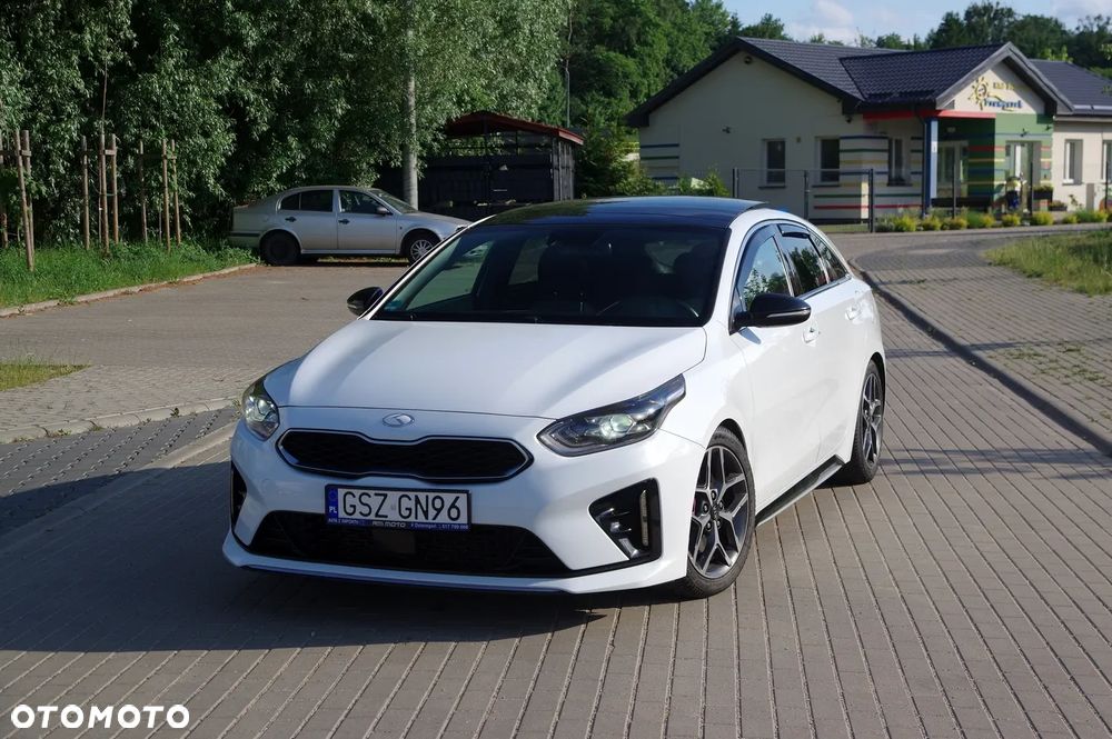 Kia ProCeed 1.6 CRDi DCT7 SCR GT LINE - 9