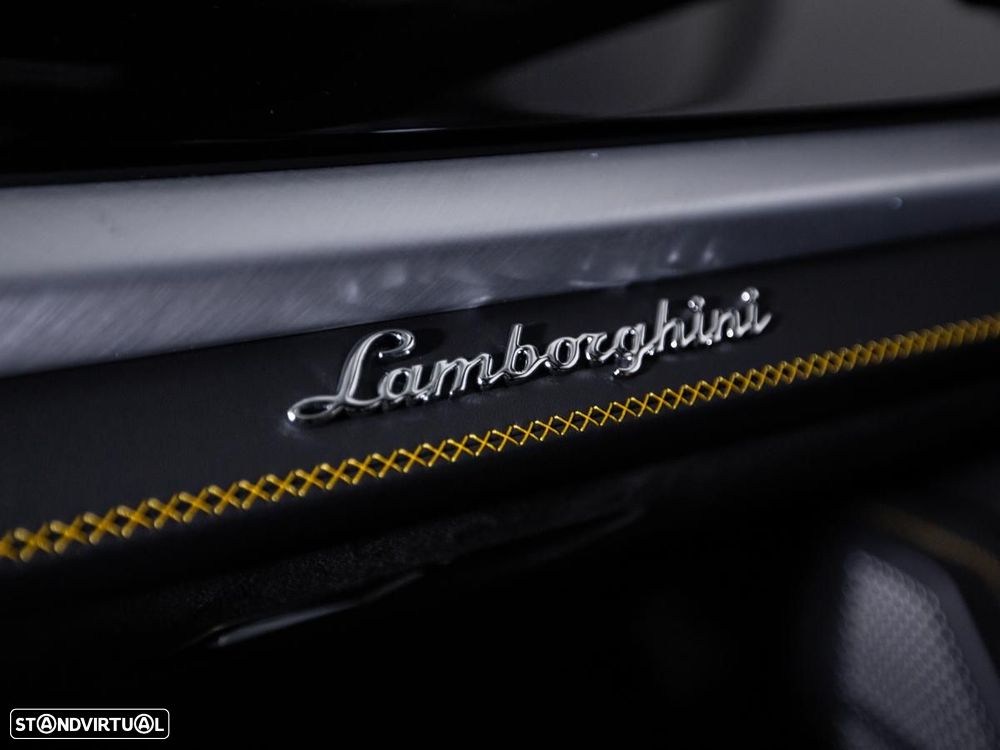 Lamborghini Urus 4.0 V8 SE - 38