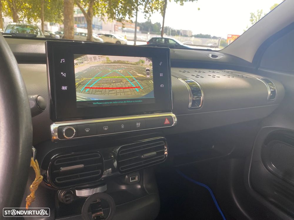 Citroën C4 Cactus 1.5 BlueHDi Shine EAT6 - 17