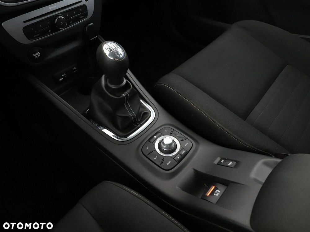 Renault Megane ENERGY TCe 130 LIMITED - 28