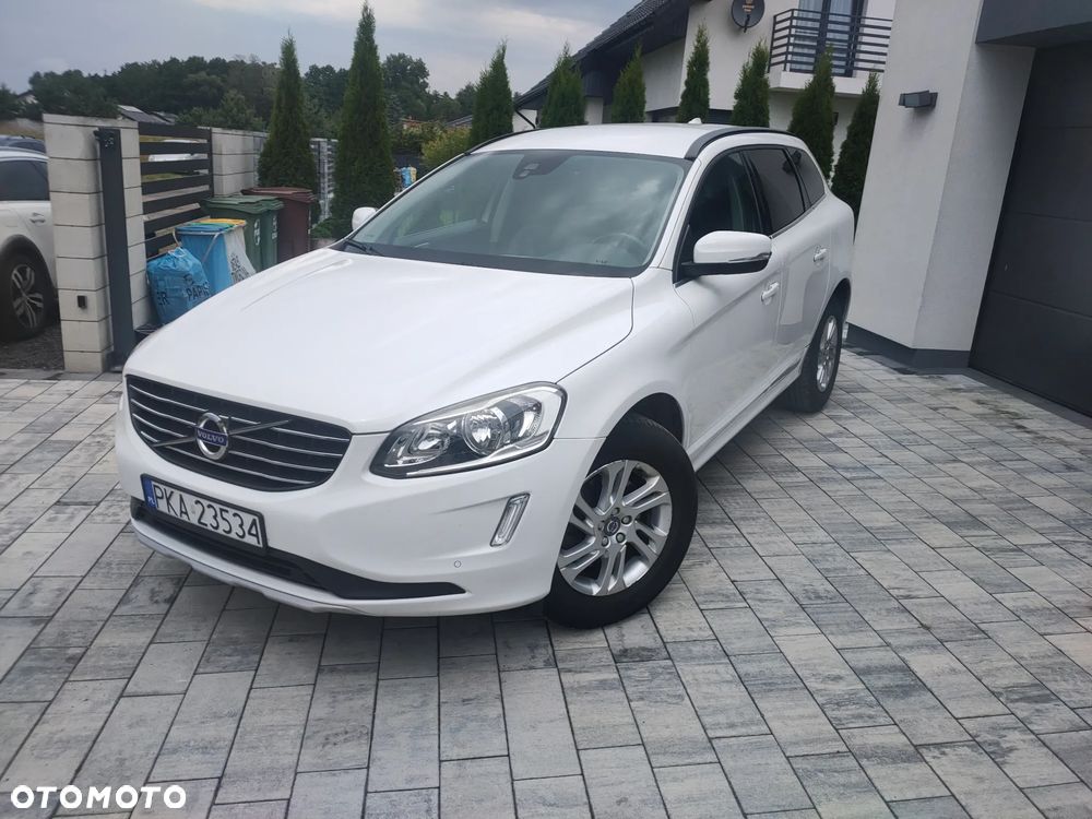 Volvo XC 60 D3 Drive-E Momentum - 10