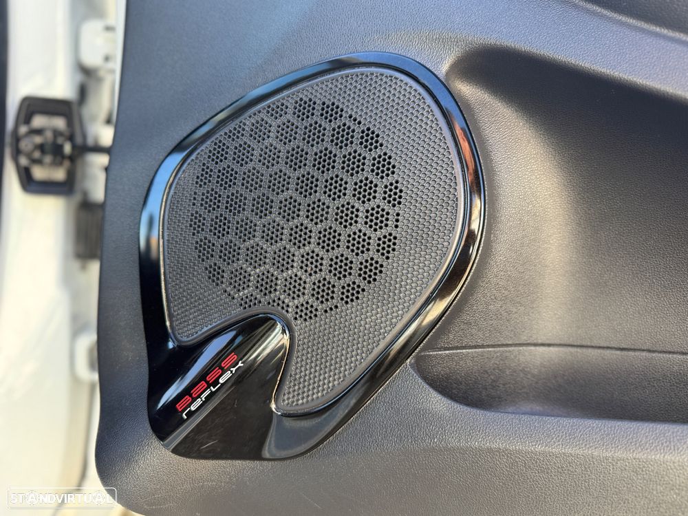 Renault Clio Sport Tourer (Energy) dCi 90 Bose Edition - 16