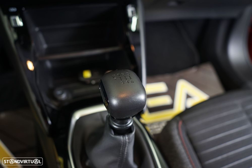 Peugeot 2008 1.5 BlueHDi Active - 29