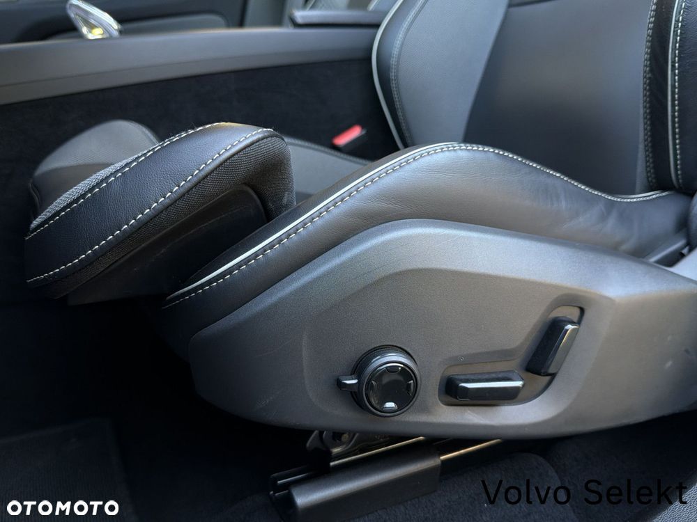 Volvo XC 60 - 26