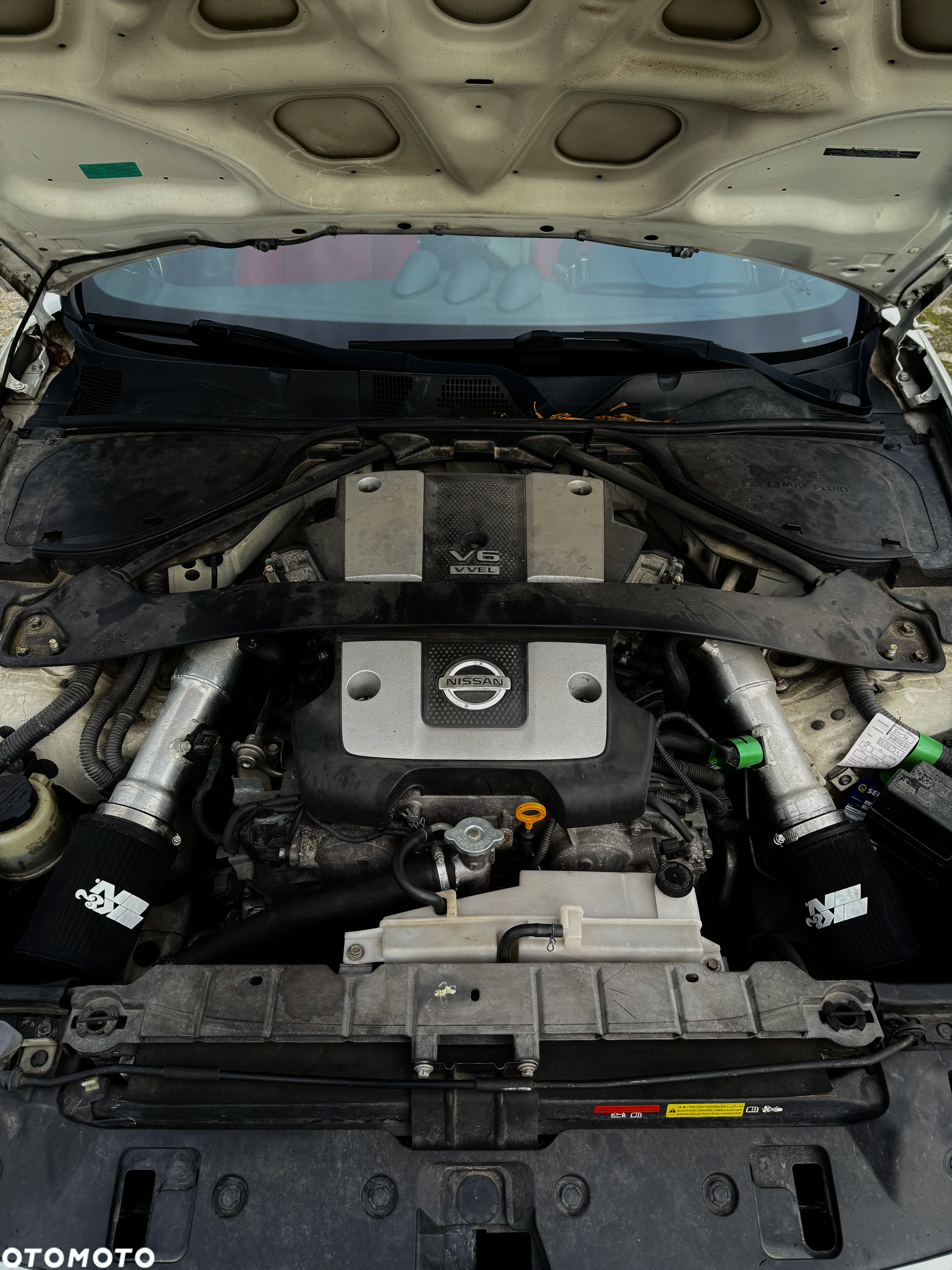 Nissan 370 Z - 19