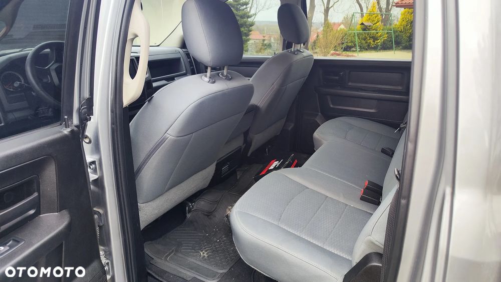 Dodge RAM 5.7 4x4 - 12