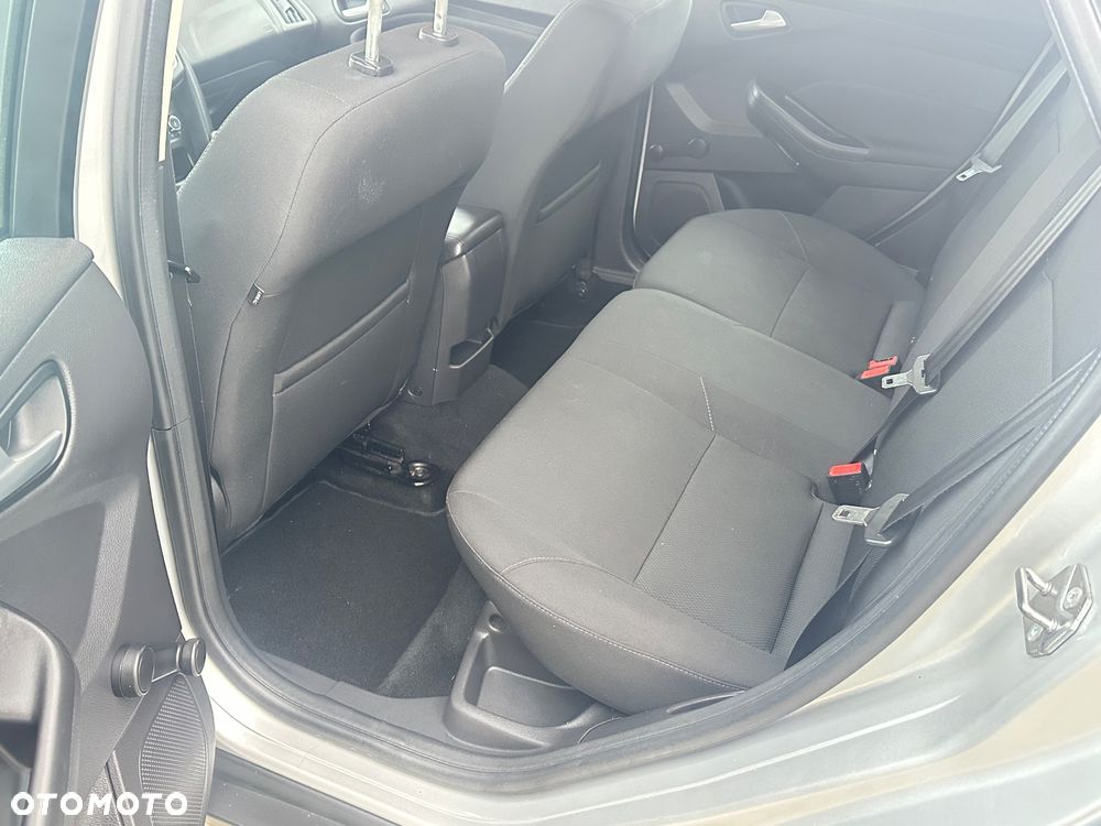 Ford Focus 1.6 TDCi DPF Trend - 15