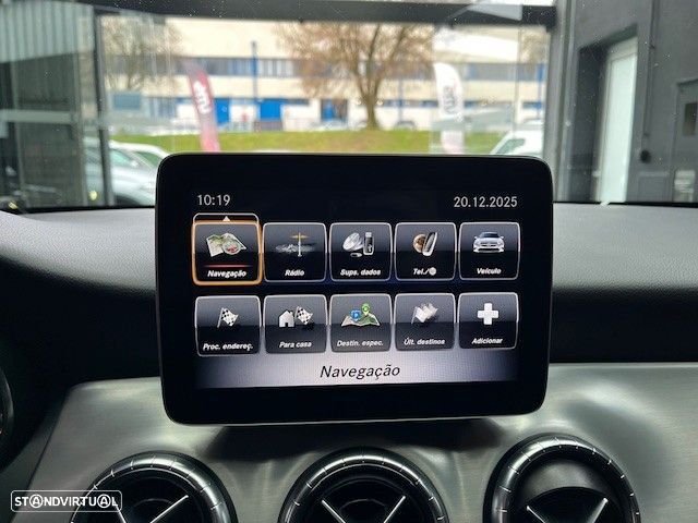 Mercedes-Benz CLA 180 d Shooting Brake AMG Line - 15