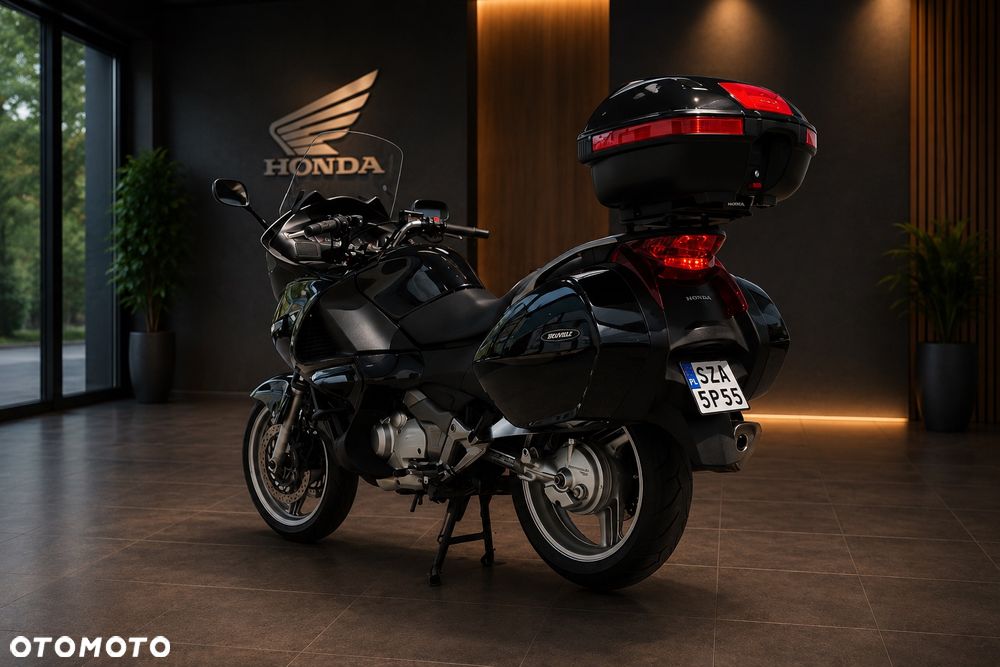 Honda NTV - 4