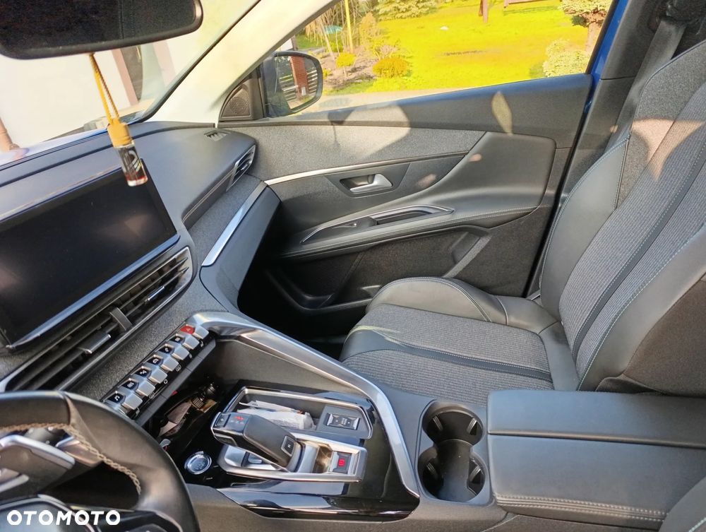 Peugeot 3008 BlueHDi 130 Stop & Start EAT8 Allure - 17