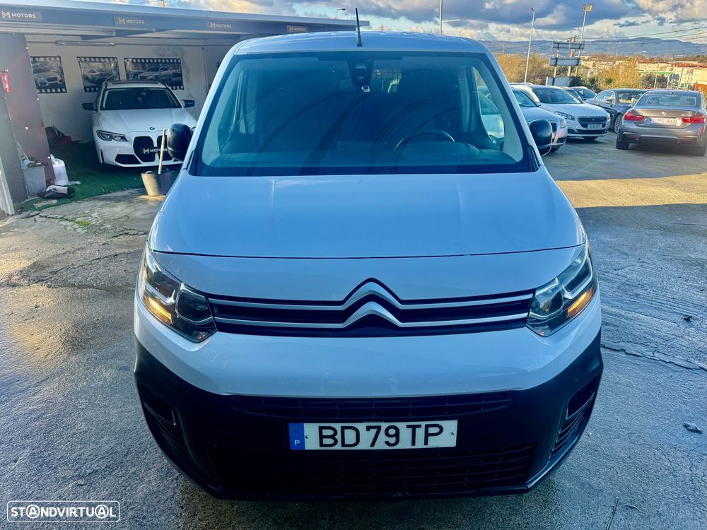 Citroën Berlingo C/ PORTA INTEIRA TRASEIRA - 38