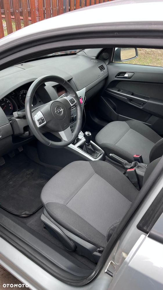 Opel Astra - 11