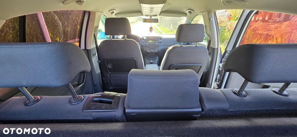 Volkswagen Golf - 14