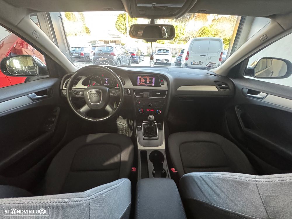 Audi A4 Avant 2.0 TDI Exclusive - 8