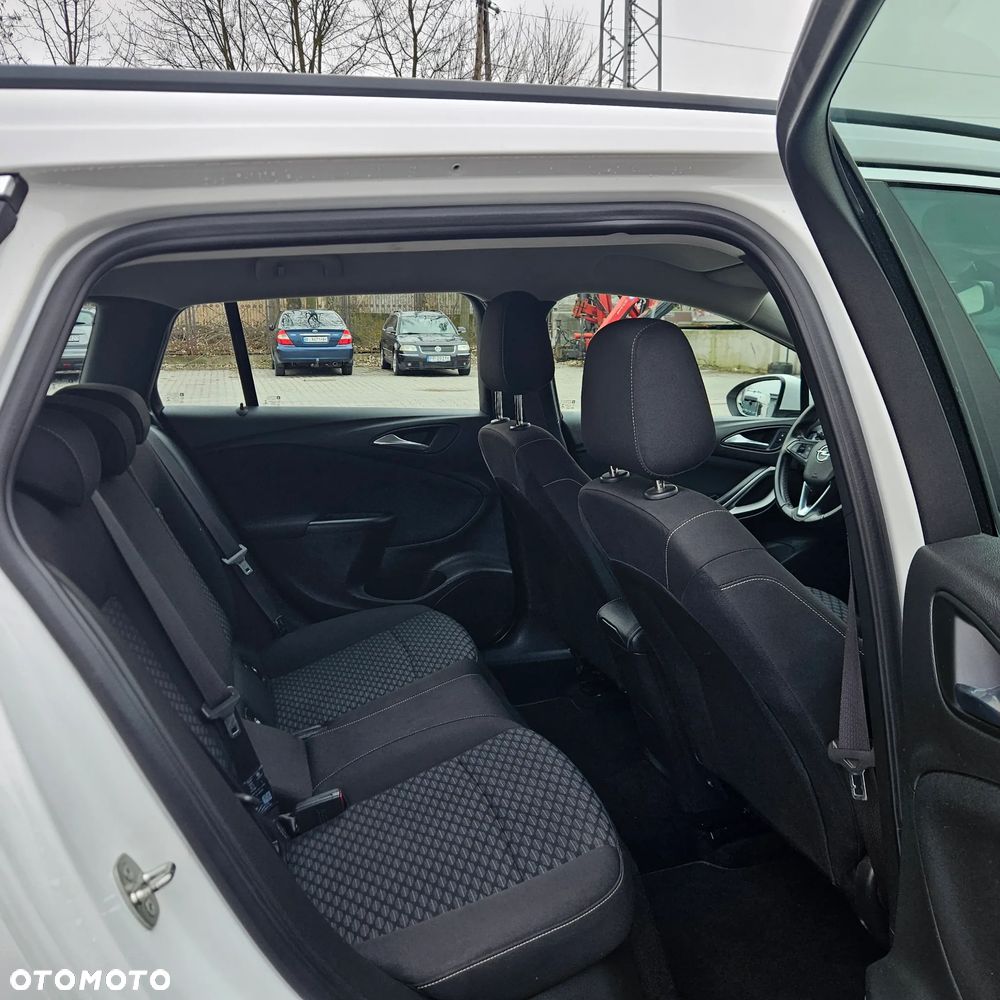 Opel Astra - 14
