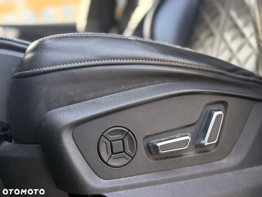 Audi Q8 50 TDI mHEV Quattro Tiptronic - 31