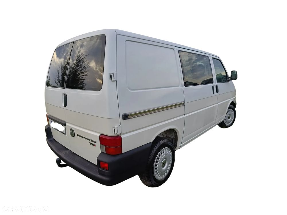 Volkswagen Transporter - 5