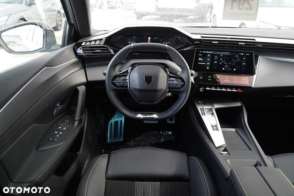 Peugeot 408 1.2 PureTech mHEV GT S&S e-DSC6 - 19