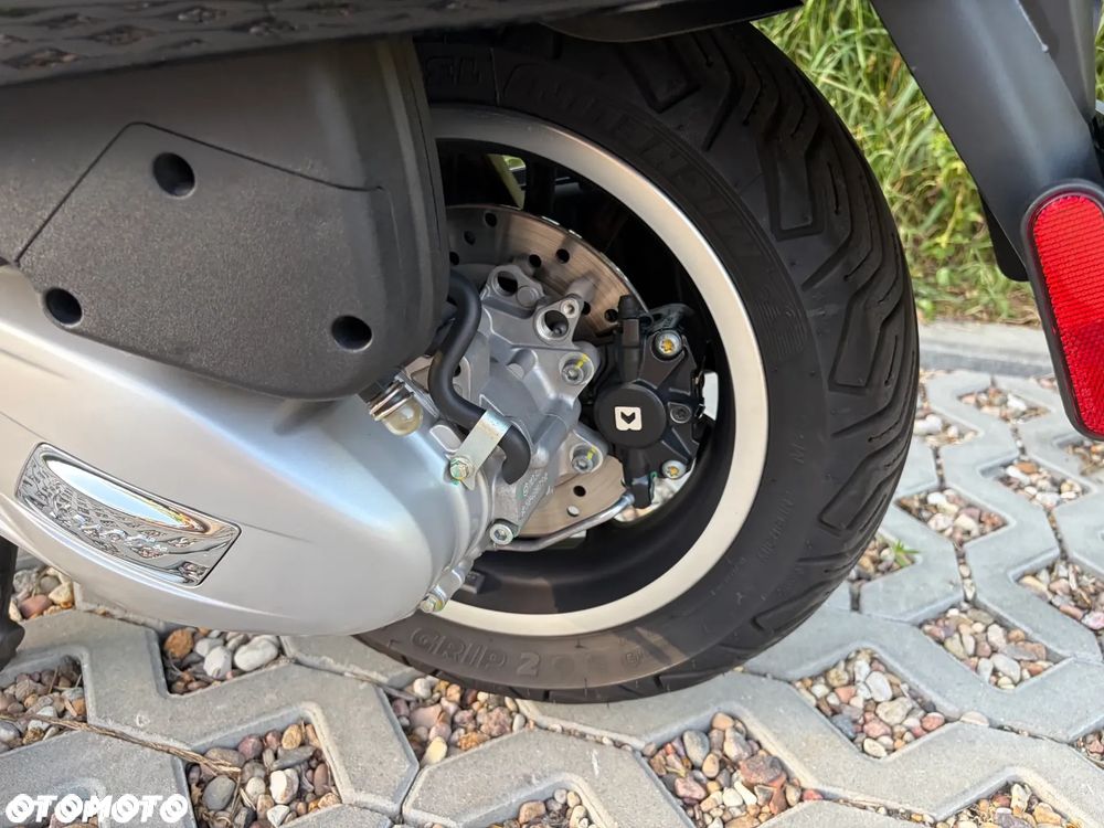 Vespa GTS - 14