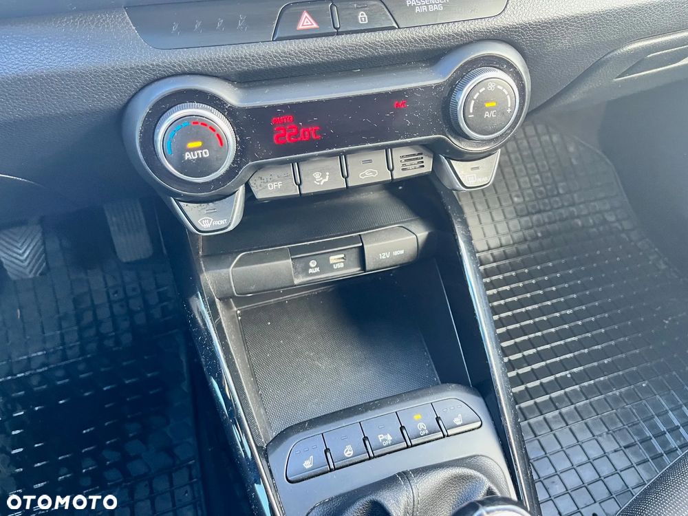 Kia Stonic 1.0 T-GDI L - 9
